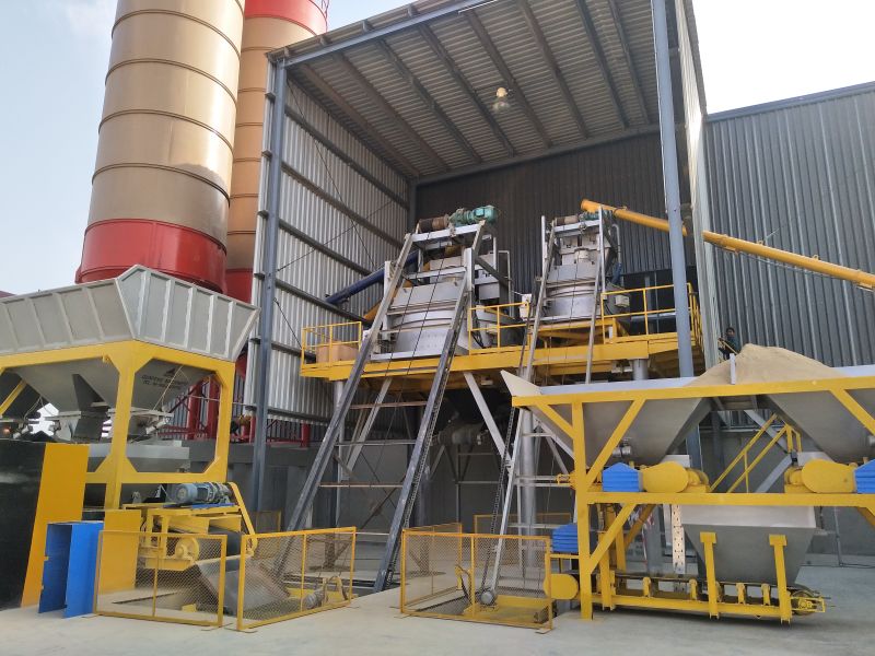 पाकिस्तान की सुपर-बड़ी पूर्णतः स्वचालित ब्लॉक बनाने वाली उत्पादन लाइन का बेल्ट कन्वेयर