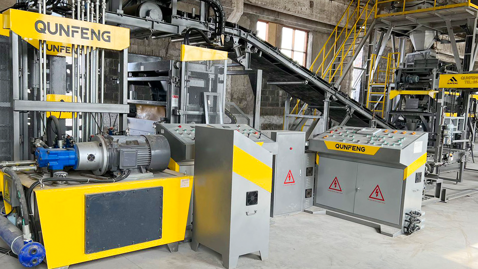 Ussuriysk में QS1300 स्वचालित ब्लॉक उत्पादन लाइन