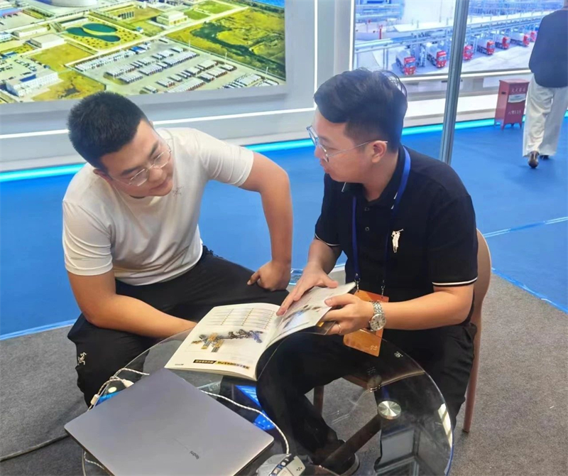 a835cb0161a5954d2585e00b0081140d_副本