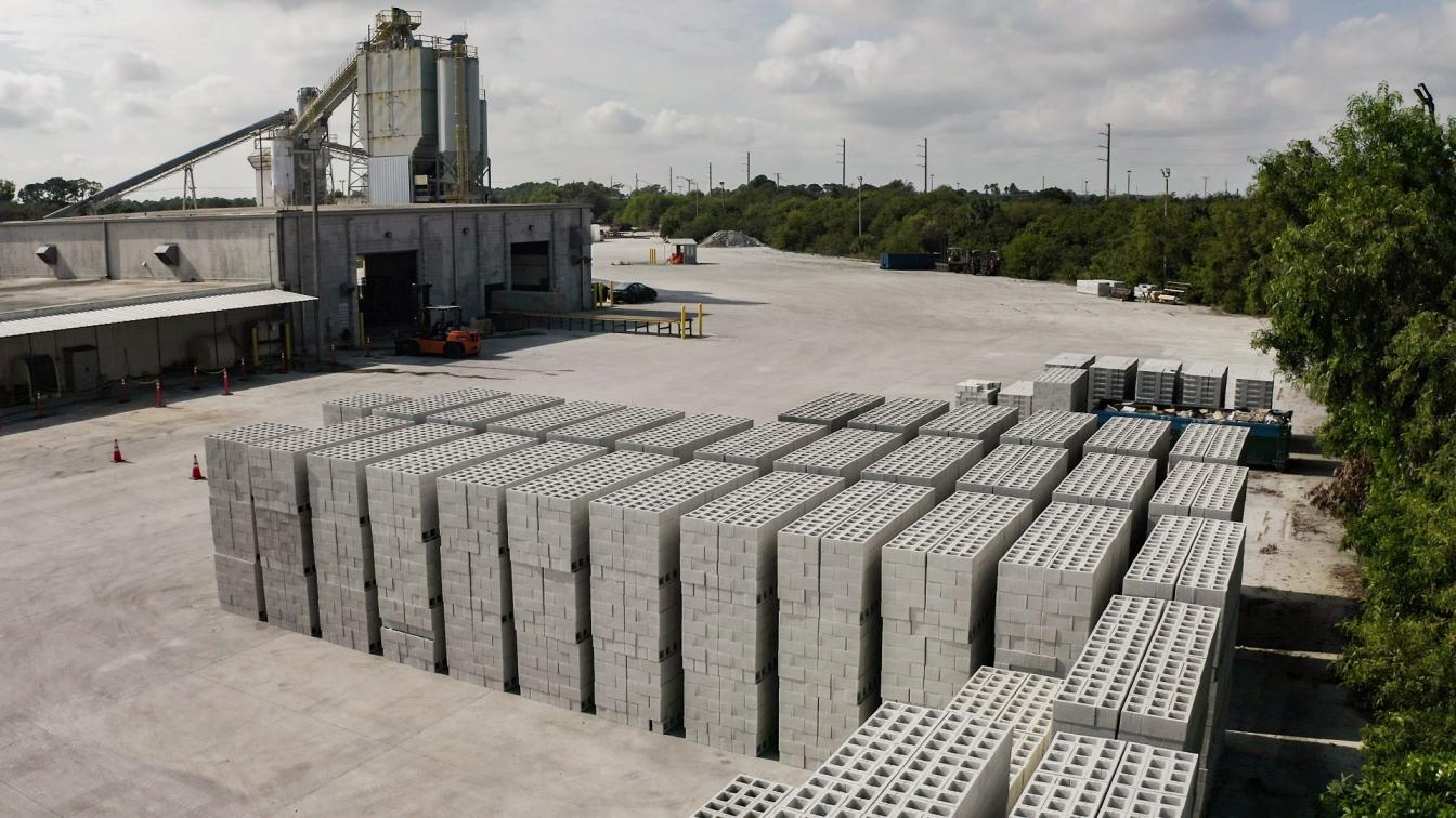 सीमेंट ब्लॉक निर्माण मशीन 