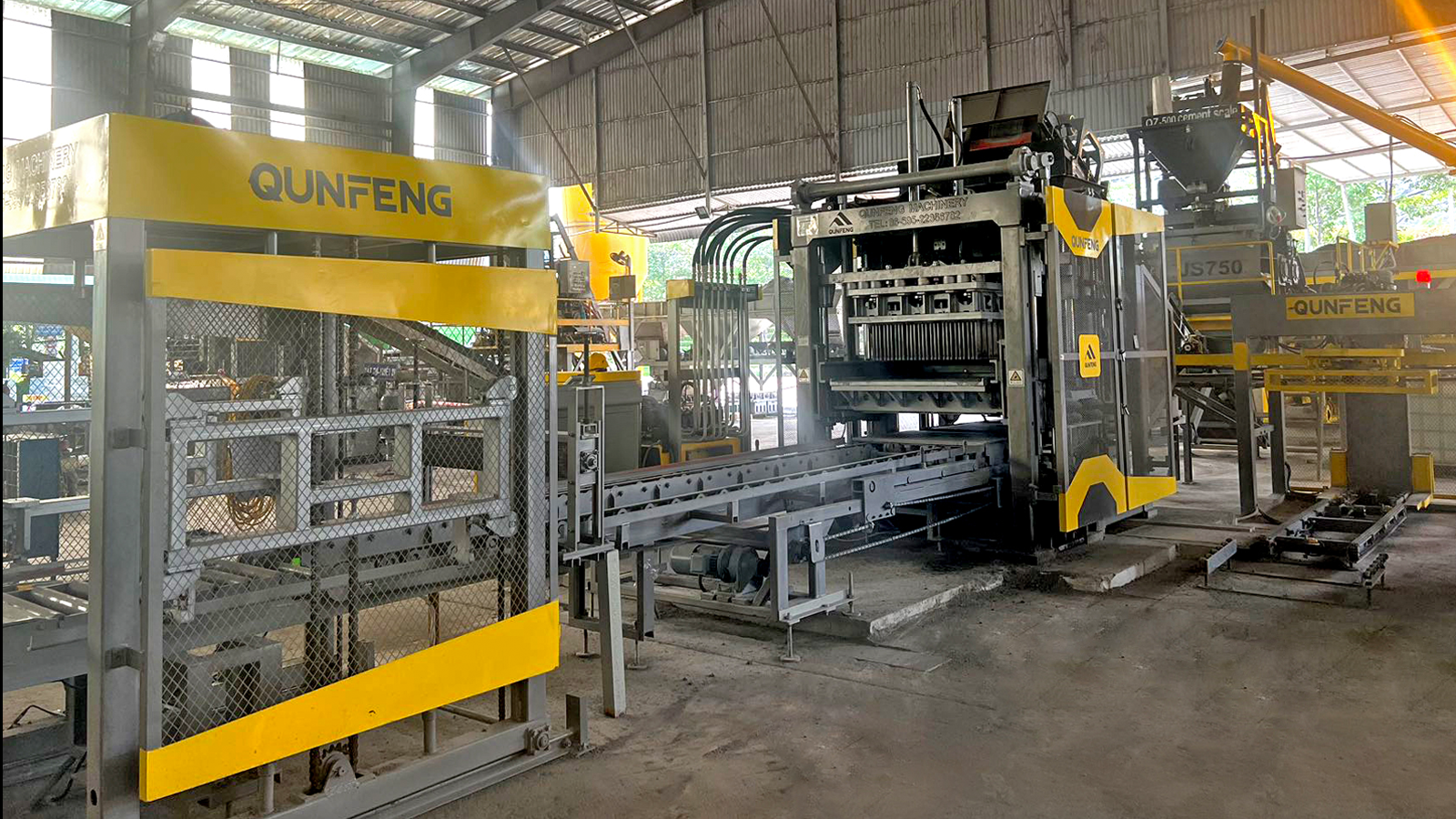 'वियतनाम में निर्मित' स्थानीय बुनियादी ढांचे के बाजार को बढ़ावा देता है, क्यूनफेंग ग्राहकों को क्षमता उन्नयन हासिल करने में मदद करता है