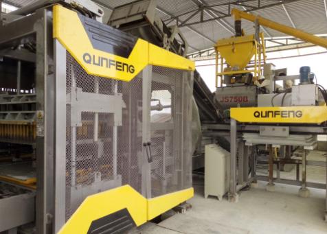 मोबाइल ब्लॉक मशीन 