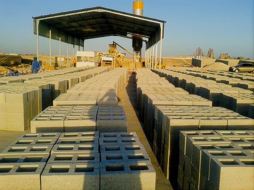 सीमेंट ब्लॉक उत्पादन मशीन