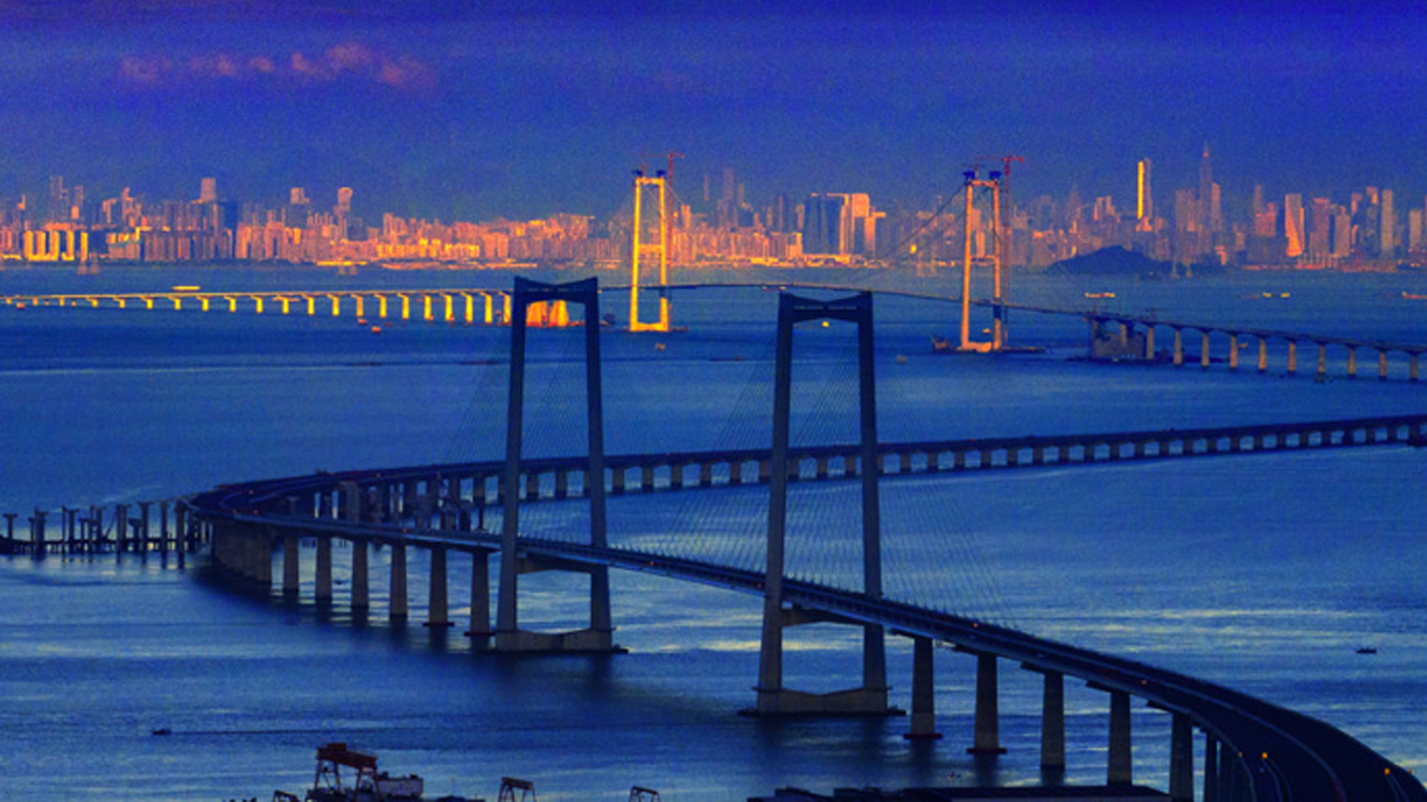 शेन्ज़ेन-झोंगशान ब्रिज ने प्रमुख परीक्षण पास किया: कुनफेंग का 'विशालकाय' खाड़ी क्षेत्र की अर्थव्यवस्था में तेजी से विकास में योगदान देता है